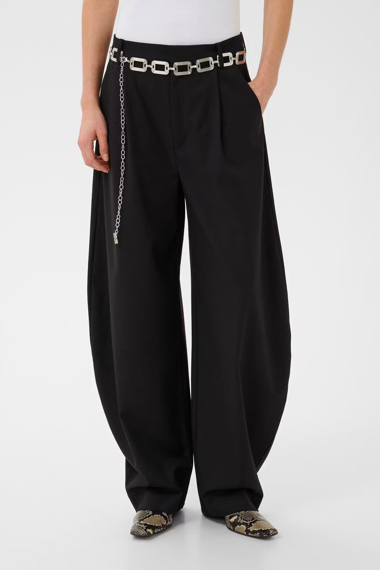 GESTUZ CALLIA BARREL PANTS