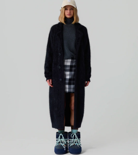 GUEST IN RESIDENCE GRIZZLY WAIST COAT - BLACK