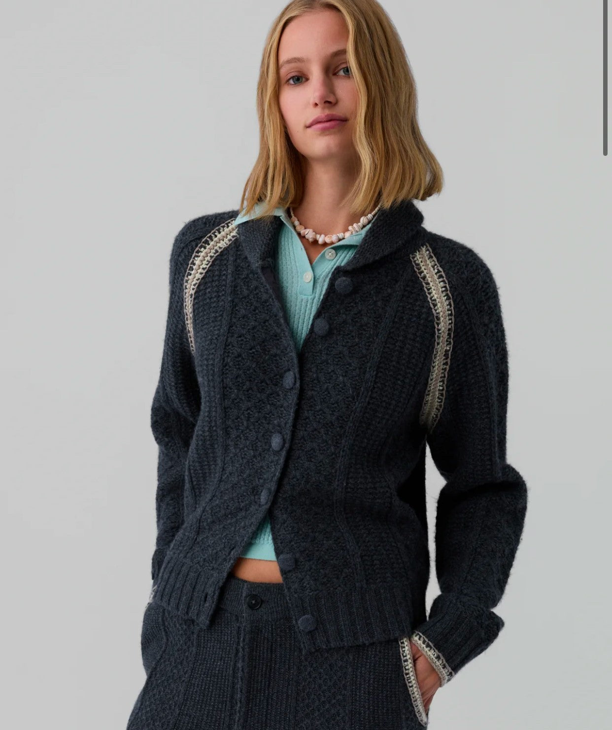 GUEST IN RESIDENCE MARLOWE VEST - CHARCORAL