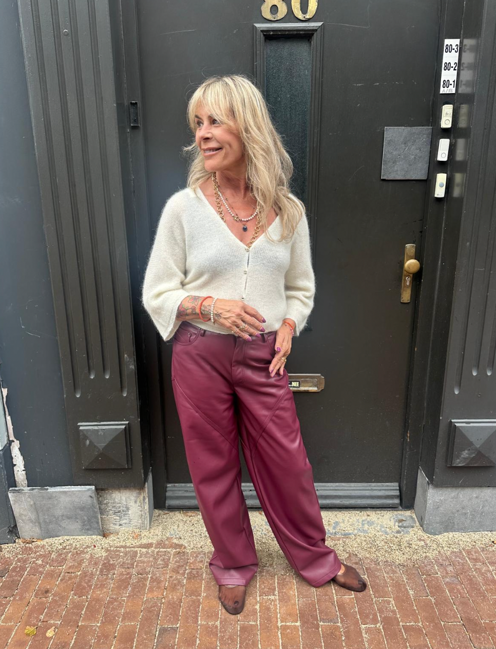 ROTATE MID WAISTED PIPING PANTS - BORDEAUX