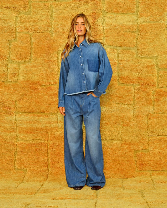 SEA ME HAPPY COOPER DENIM WASHED BLOUSE