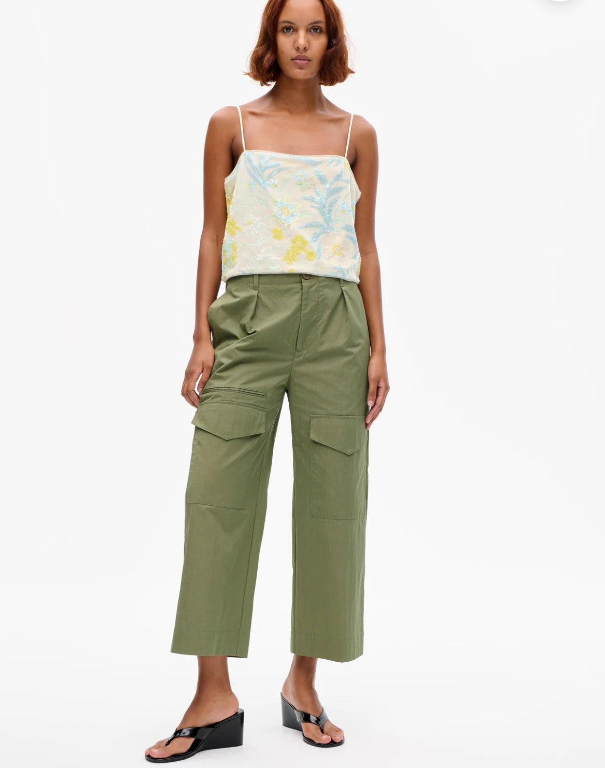 BAUM UND PFERDGARTEN JOVANA TOP - PASTEL SEQUINS FLOWER