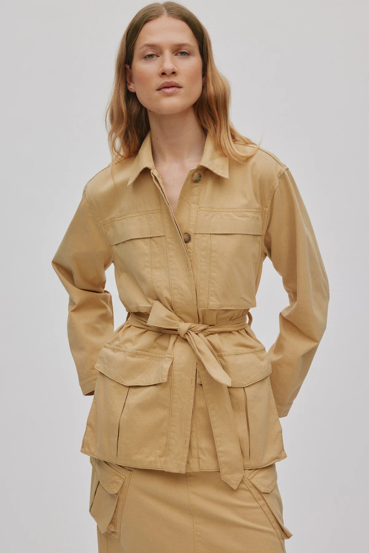 RABENS SALONER TEXTURE CANVAS BELT JACKET SIENNA