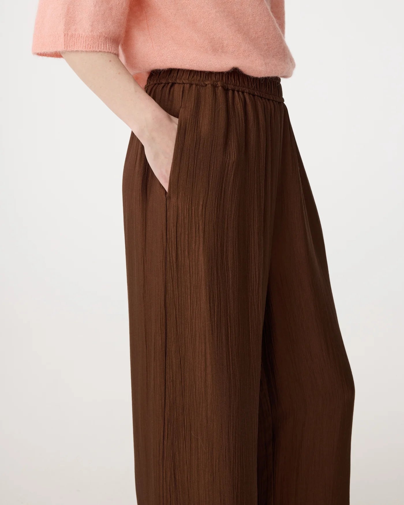 KNITTED JANOU PANTS MID BROWN