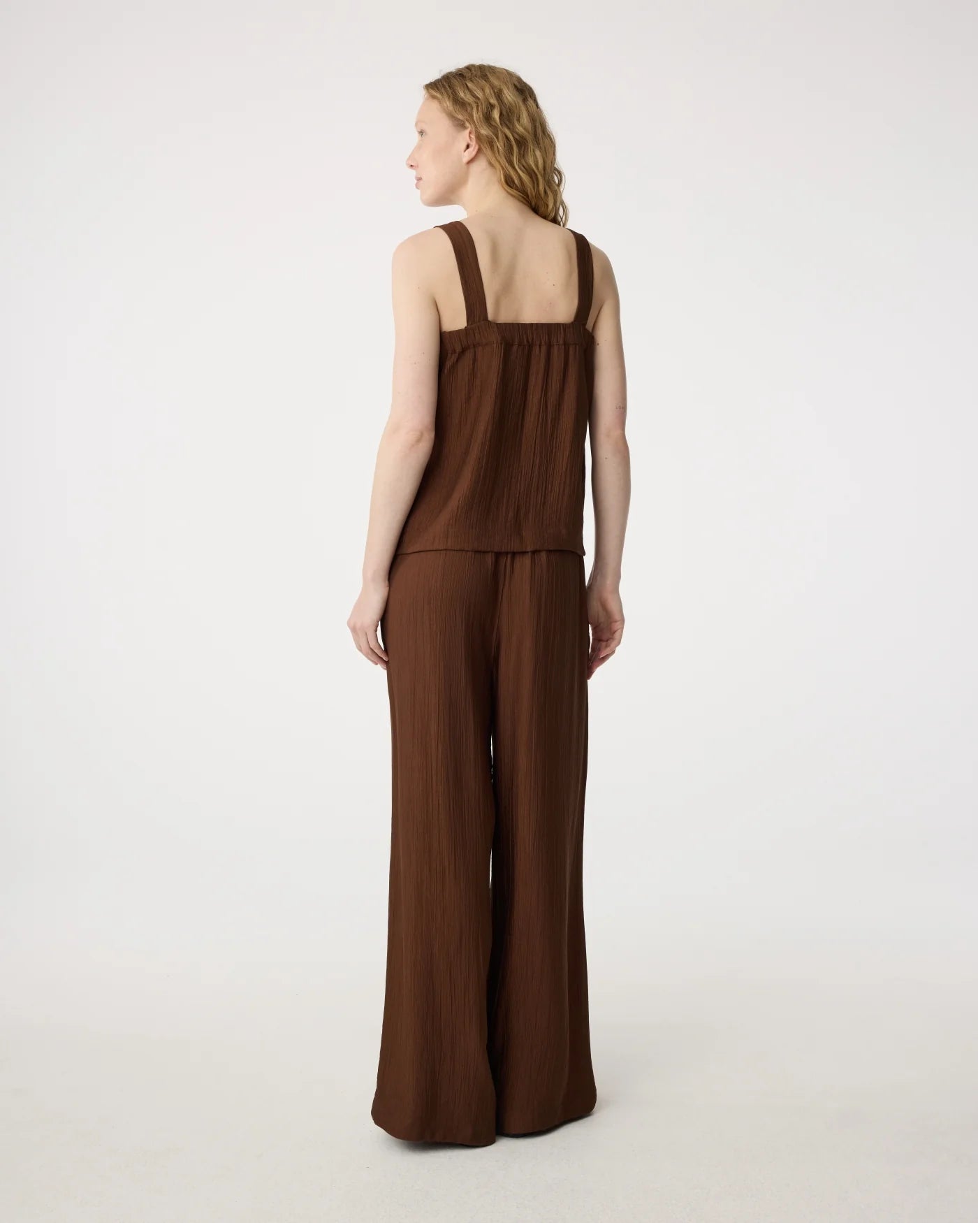 KNITTED ROMY TOP MID BROWN