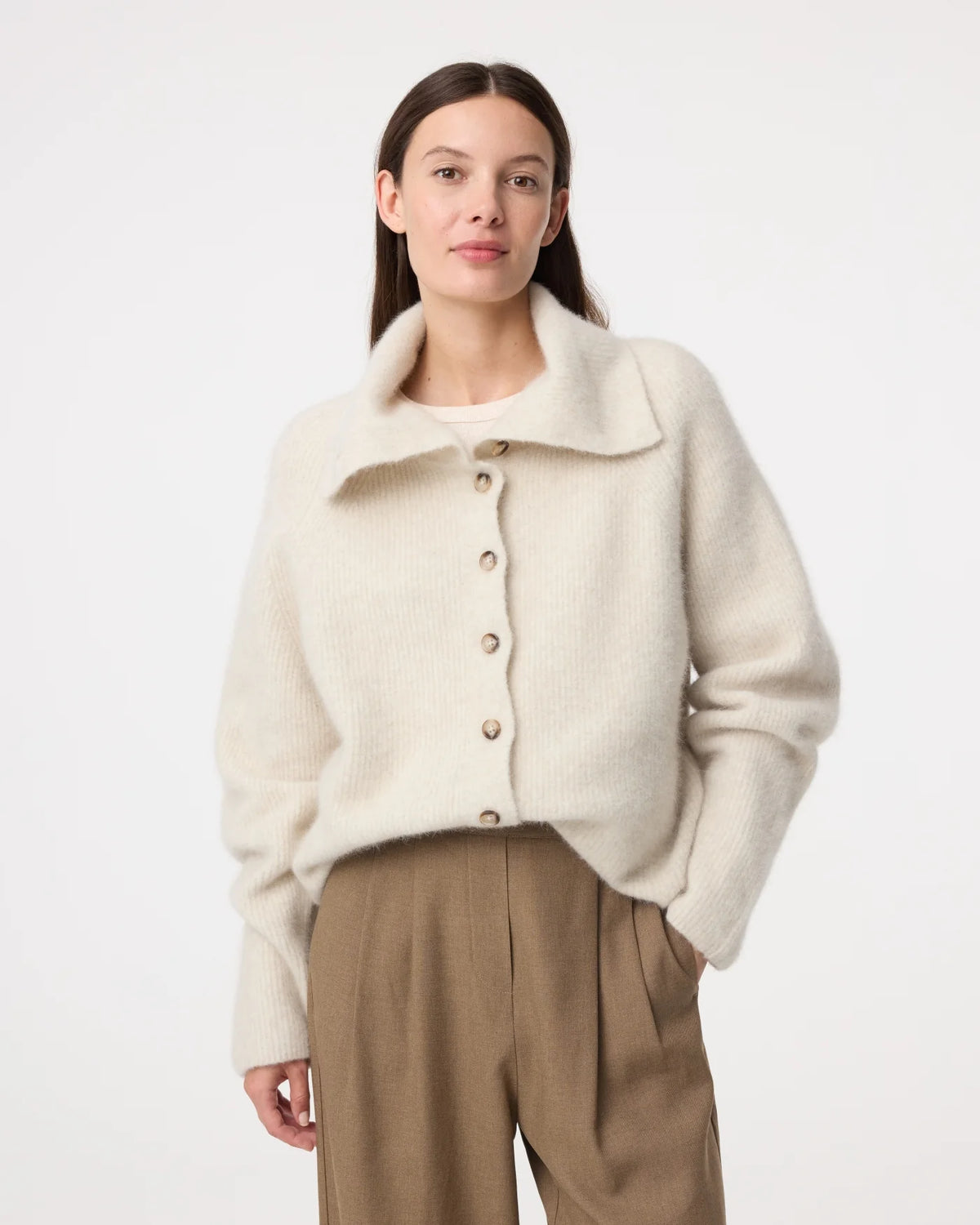 KNITTED MILO CARDIGAN GREIGE