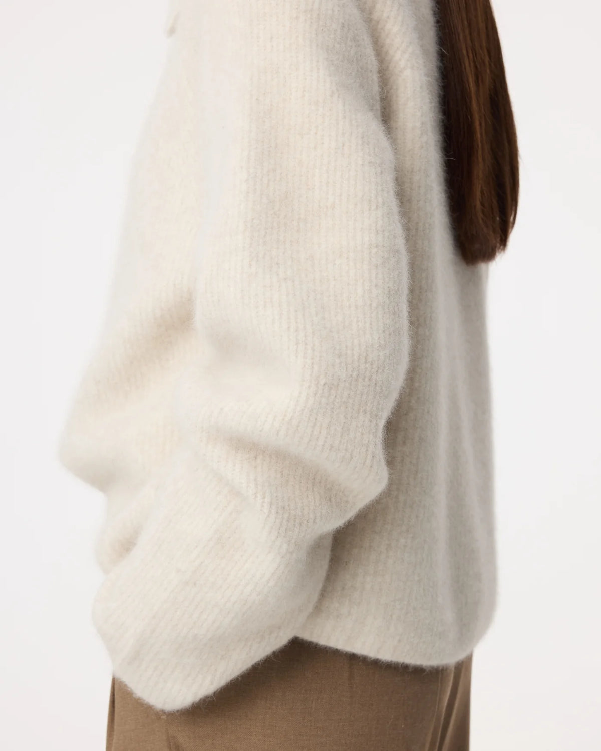 KNITTED MILO CARDIGAN GREIGE