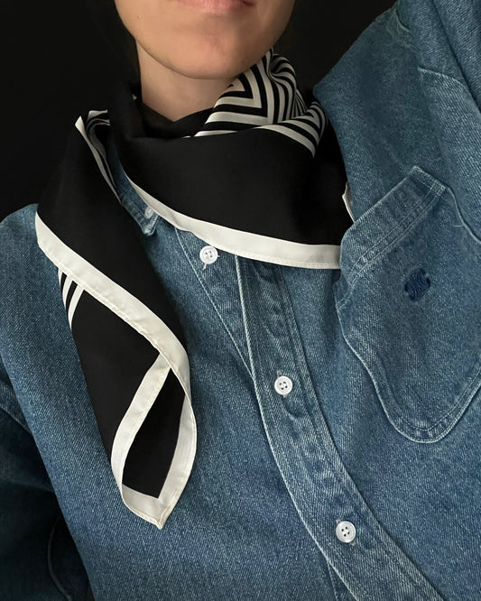 LESCARF SILK SCARF BLACK