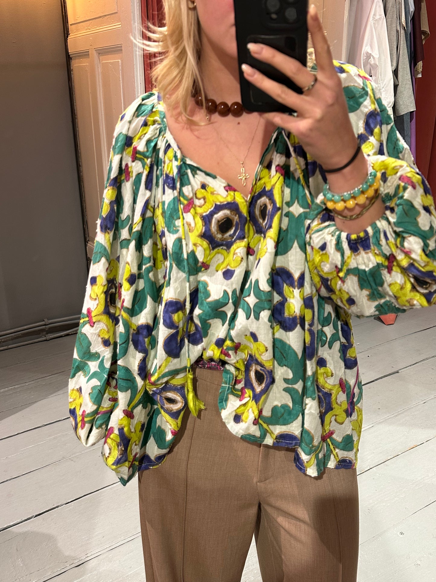 MES DEMOISELLES CRAQUER BLOUSE - GROEN