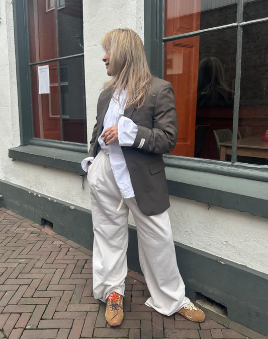 HAIKURE FLOYD JOGGING PANTS CREME