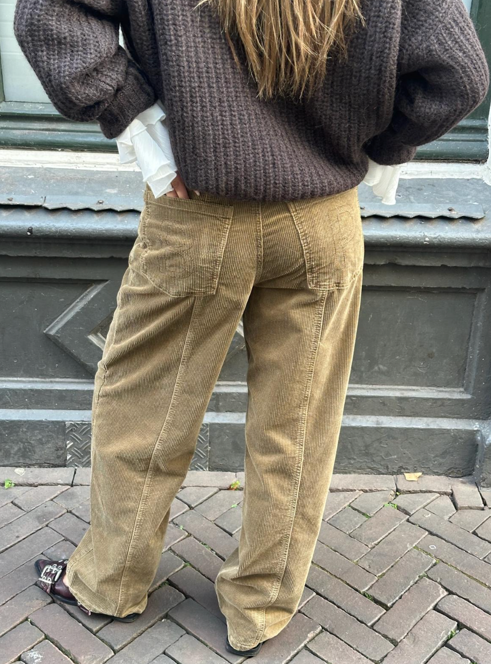 BAUM UND PFERDGARTEN NARA TROUSERS - SAVANNAH TAN