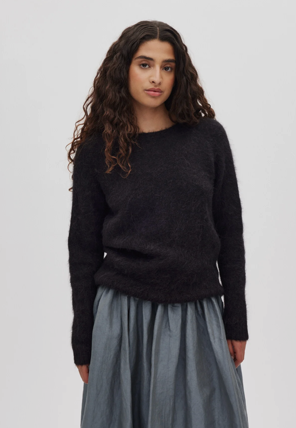 RABENS SALONER DINEA FLUFFY KNIT OPEN BACK SWEATER BLACK