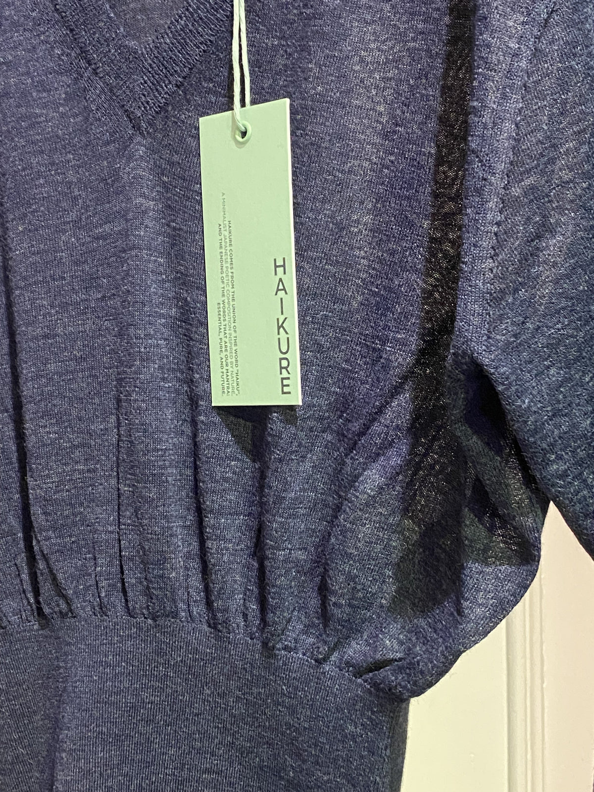 HAIKURE TOP - JOYCE - NAVY/JEANS