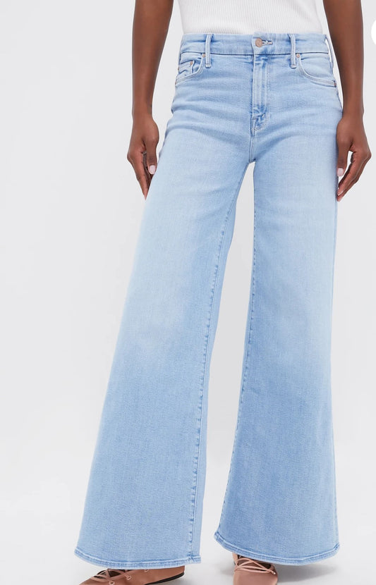 MOTHER THE ROLLER SNEAK JEANS