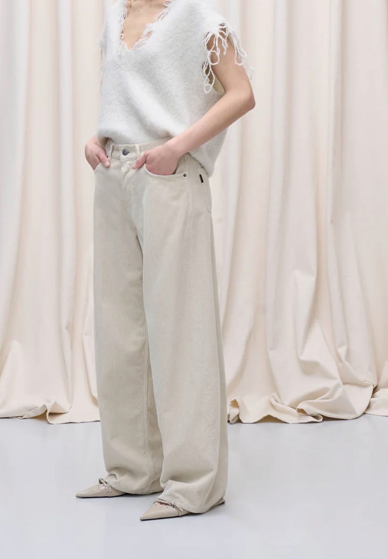 HAIKURE BETHANY JEANS -SOFT ECRU